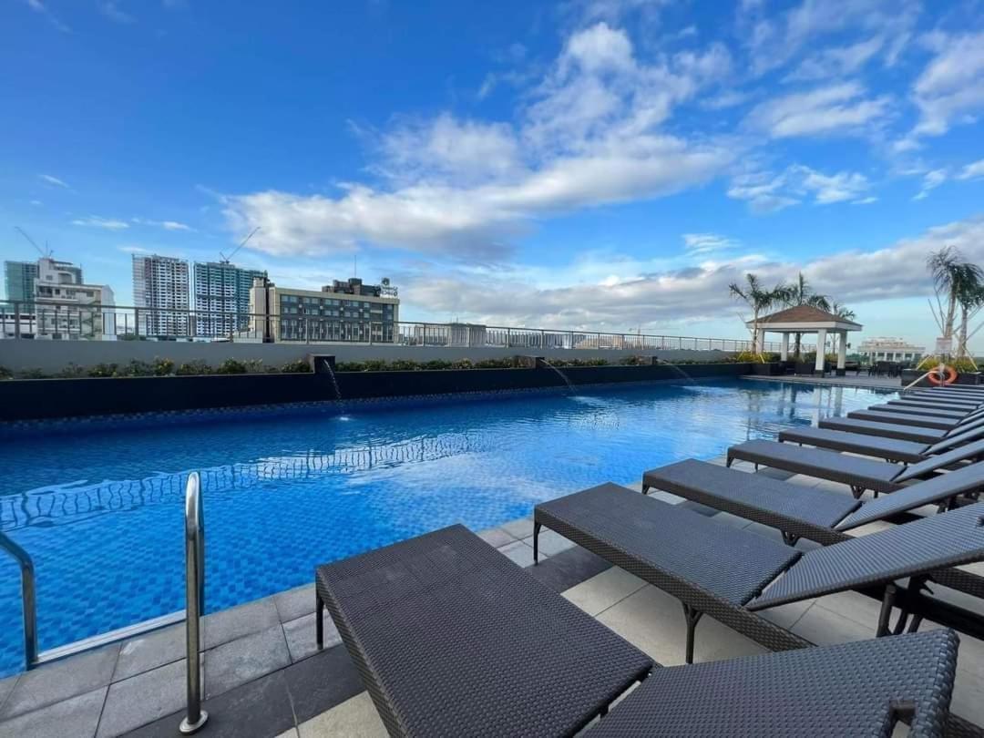 Jk Coastal Inn Пасай Екстер'єр фото